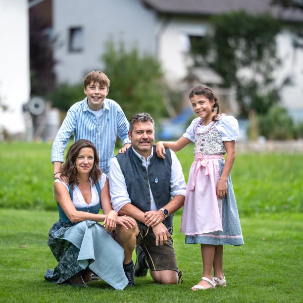 03.11. - 09.11.2025 Betriebsurlaub