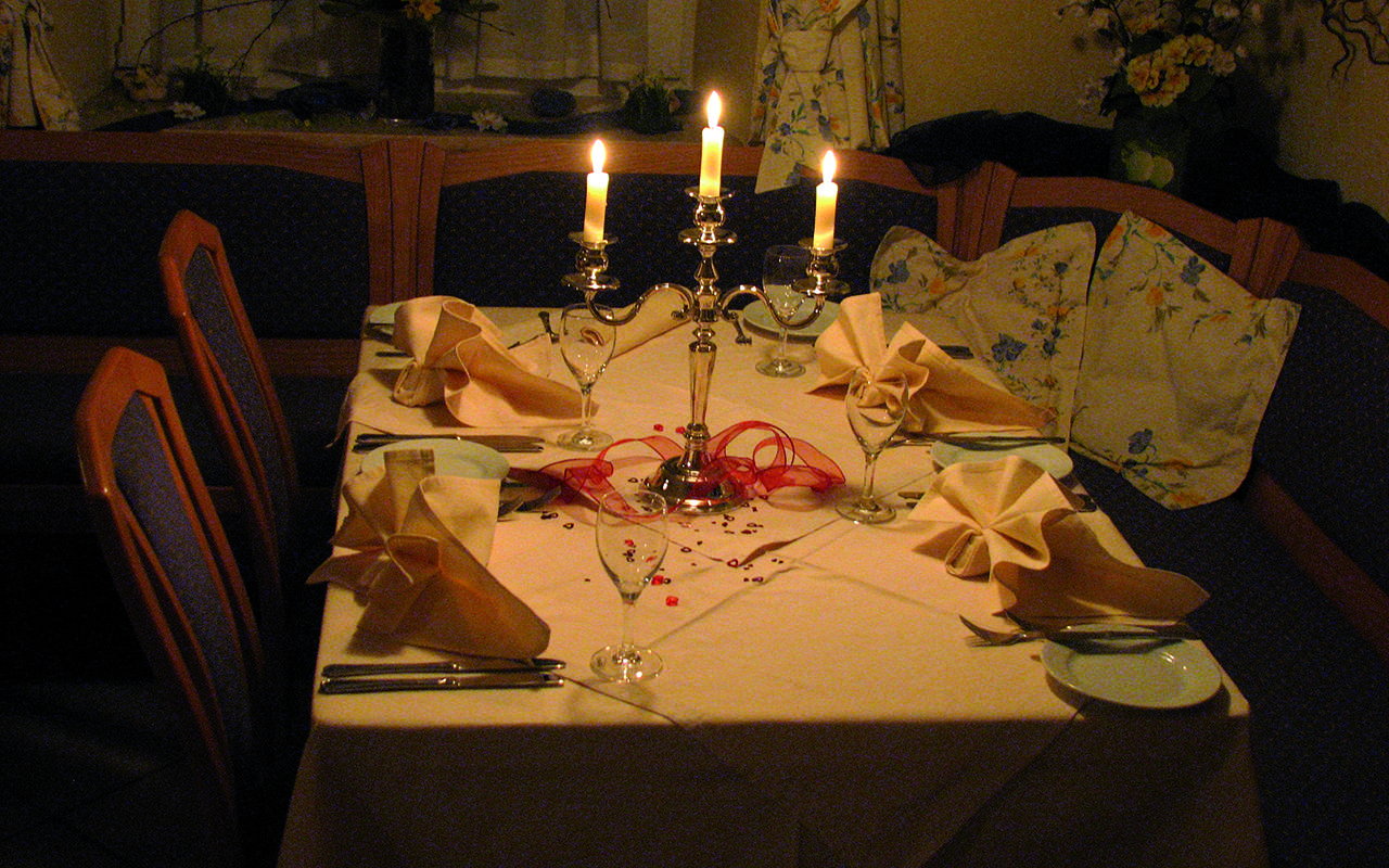Candlelight-Dinner  27.11. + 04. + 11. + 18. + 25. + 26.12.22